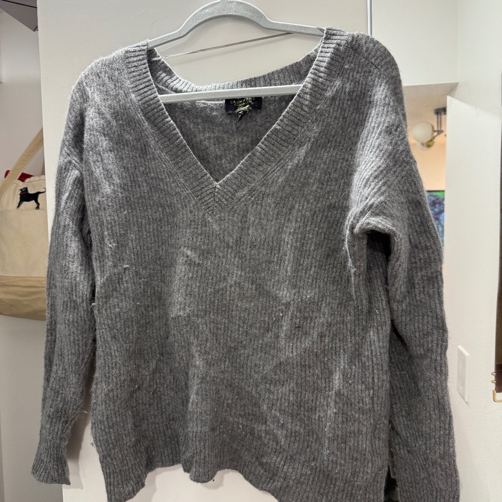Cashmere sweater